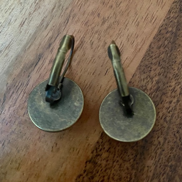 3/$28 Dog, Cute & dainty Boston Terrier and hot pink round earrings, new - Picture 2 of 7